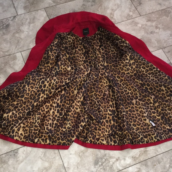 EXPRESS RED WOOL BLEND FLARE COLLAR STRUCTURED FIT NWOT COAT - Picture 7 of 12